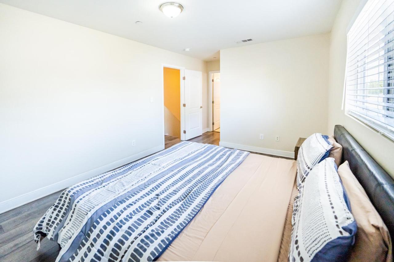 Large Condo Sleeps 10 Near Downtown Los Angeles Esterno foto