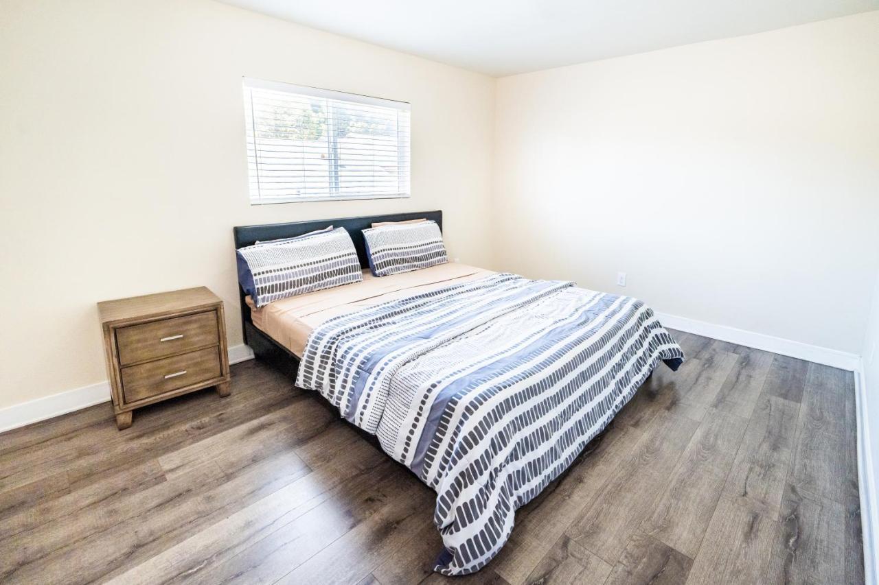 Large Condo Sleeps 10 Near Downtown Los Angeles Esterno foto
